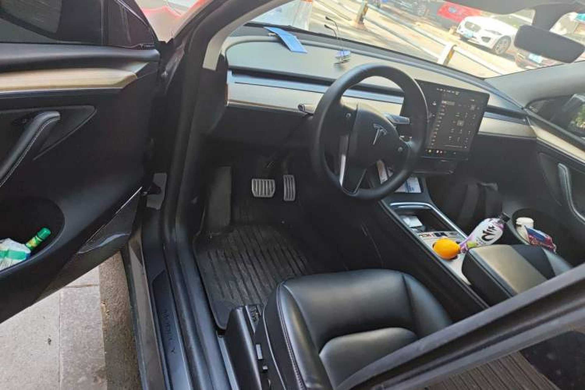Used Tesla Model Y 2021 Standard Range Rear-Wheel Drive Version Driver Seat