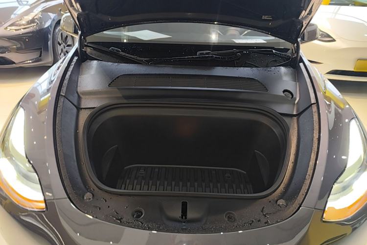 Used Tesla Model Y 2021 Long-Range All-Wheel-Drive Version 3D7 Engine Bay