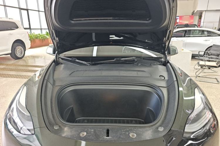 Used Tesla Model Y 2021 Standard Range Rear-Wheel Drive Version Engine Bay