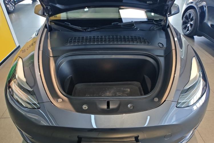 Used Tesla Model Y 2021 Performance High-Performance All-Wheel-Drive Version Engine Bay