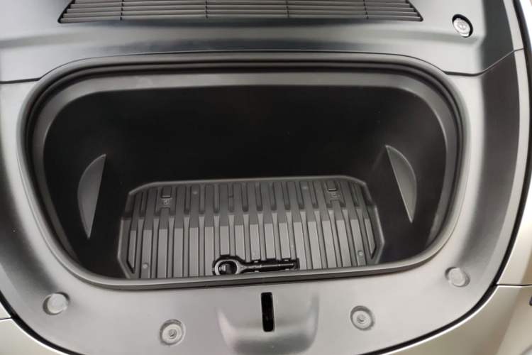 Used Tesla Model Y 2021 Long-Range All-Wheel-Drive Version 3D7 Engine Bay