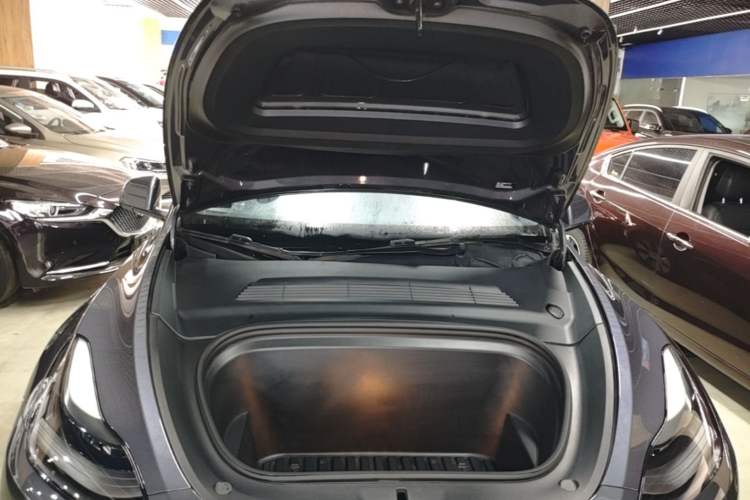 Used Tesla Model Y 2021 Long-Range All-Wheel-Drive Version 3D7 Engine Bay