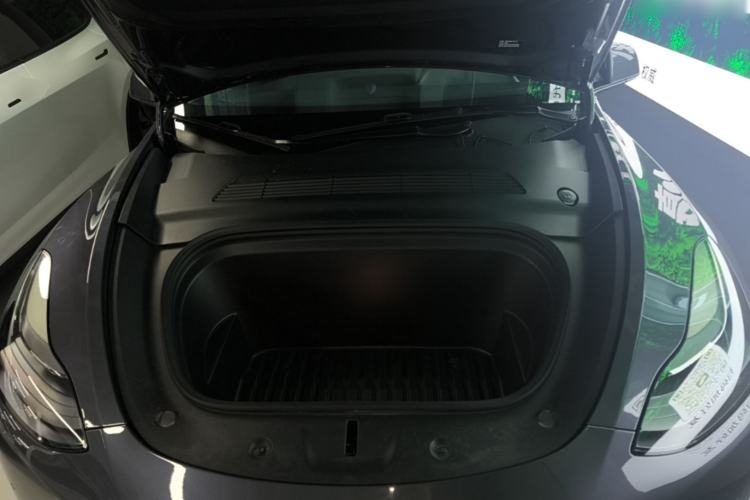 Used Tesla Model Y 2021 Performance High-Performance All-Wheel-Drive Version Engine Bay