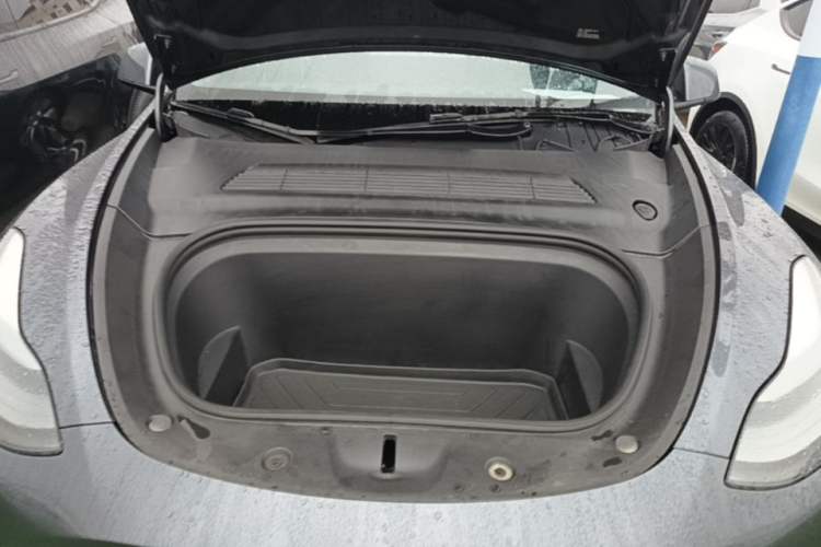 Used Tesla Model Y 2021 Long-Range All-Wheel-Drive Version 3D7 Engine Bay