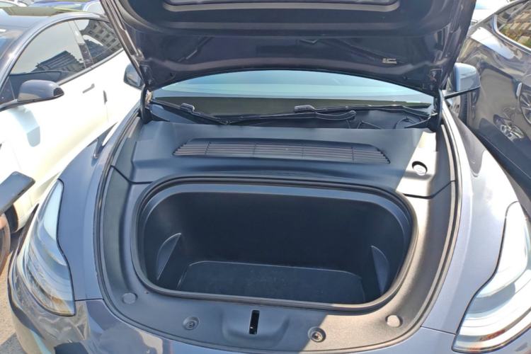 Used Tesla Model Y 2021 Long-Range All-Wheel-Drive Version Engine Bay