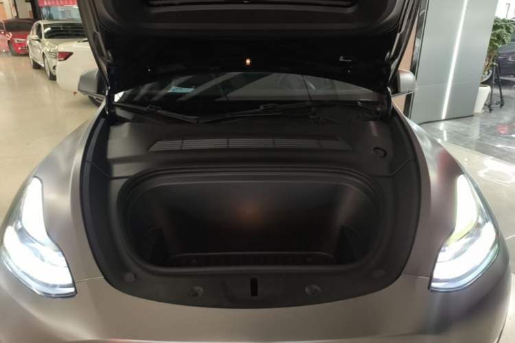 Used Tesla Model Y 2021 Standard Range Rear-Wheel Drive Version Engine Bay