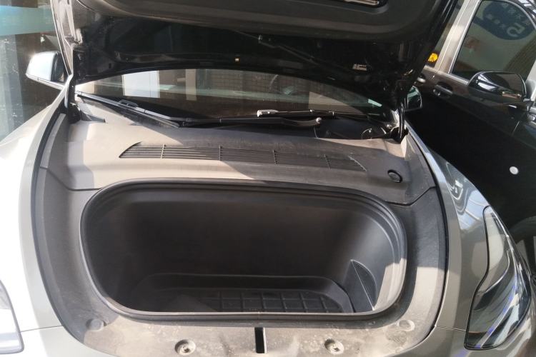 Used Tesla Model Y 2021 Revised Version 2 Long-Range All-Wheel-Drive Edition Engine Bay