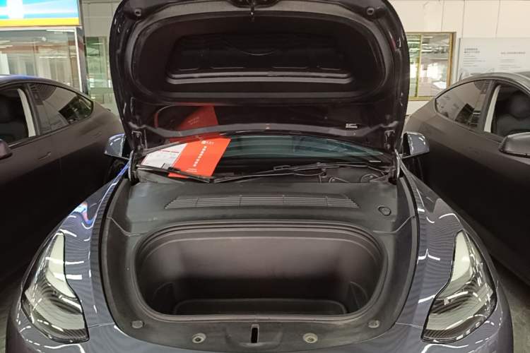 Used Tesla Model Y 2021 Long-Range All-Wheel-Drive Version Engine Bay