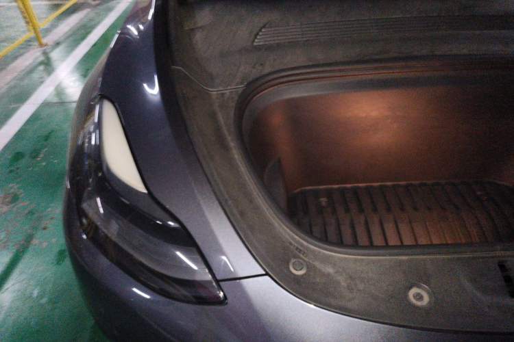 Used Tesla Model Y 2021 Long-Range All-Wheel-Drive Version 3D7 Engine Bay Right