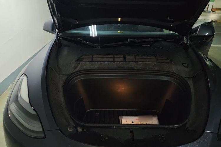Used Tesla Model Y 2021 Standard Range Rear-Wheel Drive Version Engine Bay Right
