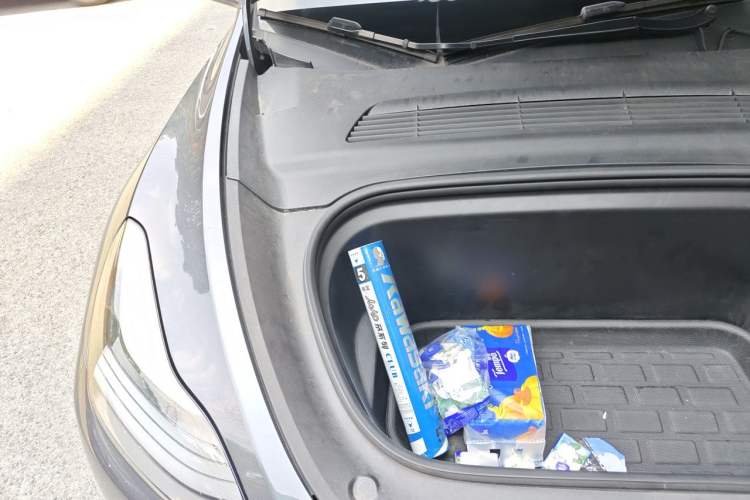 Used Tesla Model Y 2021 Long-Range All-Wheel-Drive Version Engine Bay Right