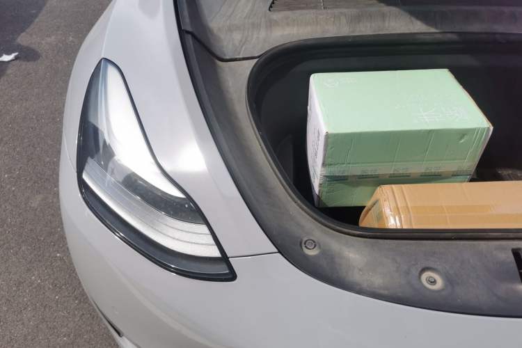 Used Tesla Model Y 2021 Standard Range Rear-Wheel Drive Version Engine Bay Right