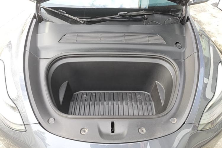Used Tesla Model Y 2021 Long-Range All-Wheel-Drive Version Engine Bay