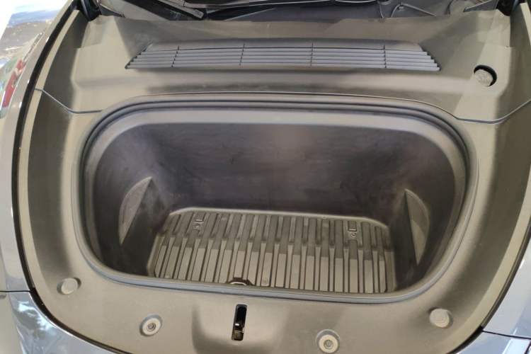 Used Tesla Model Y 2021 Long-Range All-Wheel-Drive Version 3D7 Engine Bay