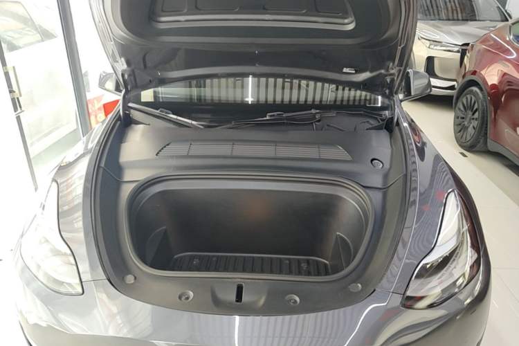 Used Tesla Model Y 2021 Long-Range All-Wheel-Drive Version Engine Bay