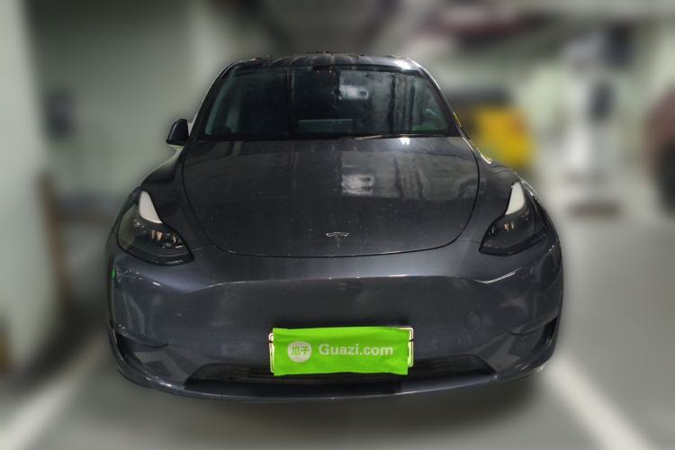Used Tesla Model Y 2021 Long-Range All-Wheel-Drive Version 3D7 Exterior 1