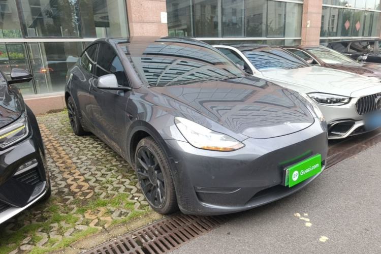 Used Tesla Model Y 2021 Long-Range All-Wheel-Drive Version Exterior 1