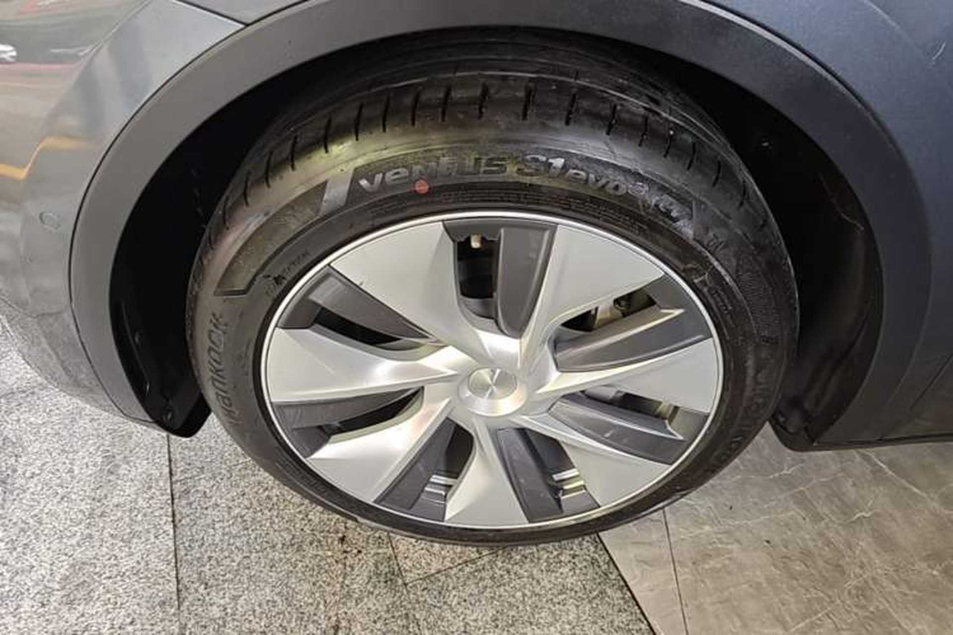 Used Tesla Model Y 2021 Standard Range Rear-Wheel Drive Version Exterior 1