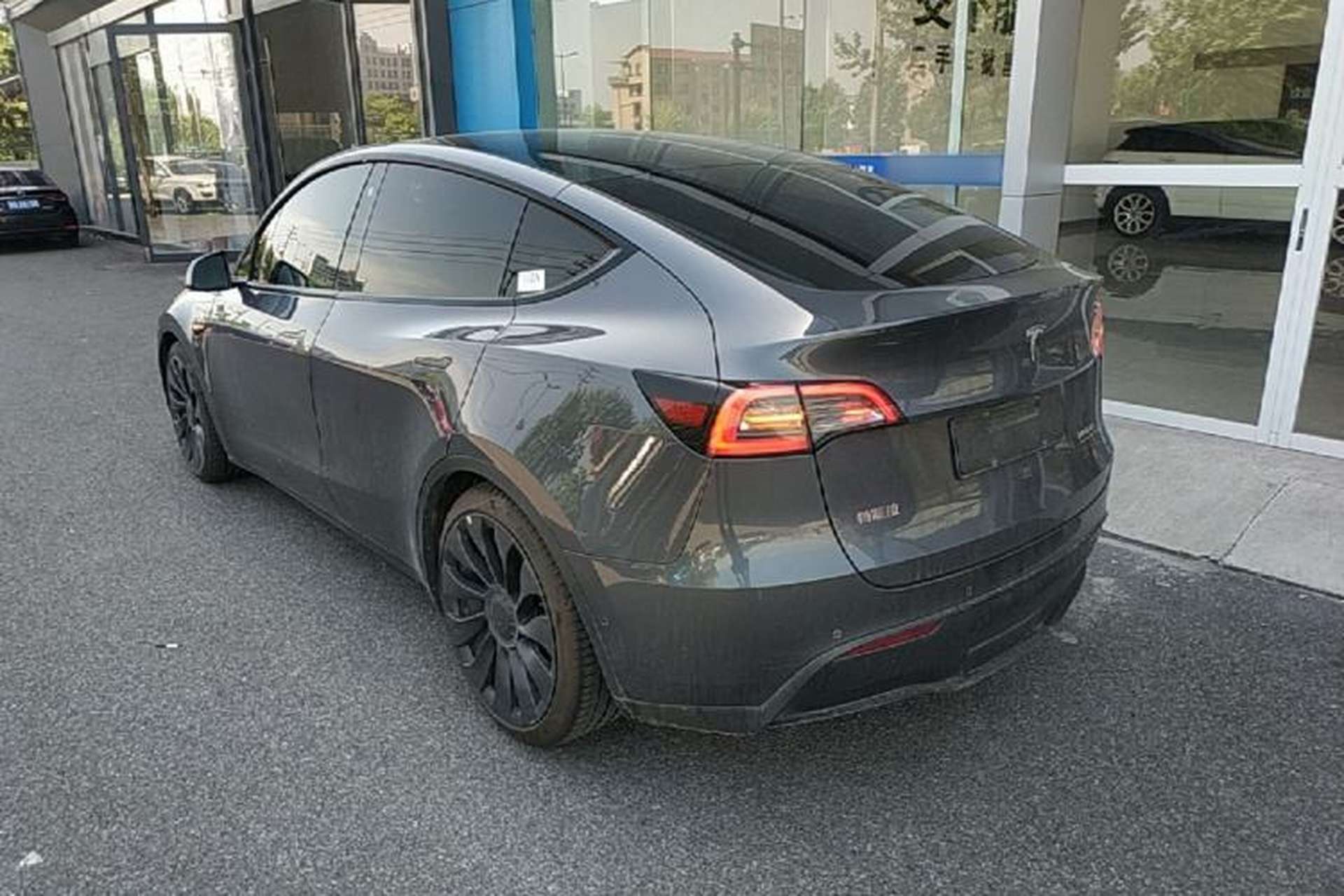 Used Tesla Model Y 2021 Performance High-Performance All-Wheel-Drive Version Exterior 2