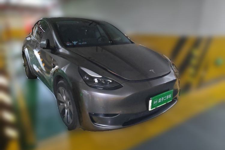 Used Tesla Model Y 2021 Long-Range All-Wheel-Drive Version Exterior 2