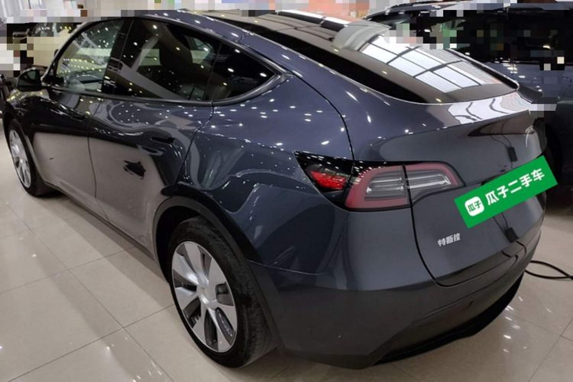 Used Tesla Model Y 2021 Standard Range Rear-Wheel Drive Version Exterior 2