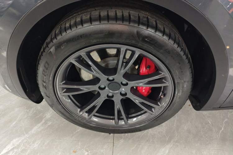 Used Tesla Model Y 2021 Standard Range Rear-Wheel Drive Version Exterior 3