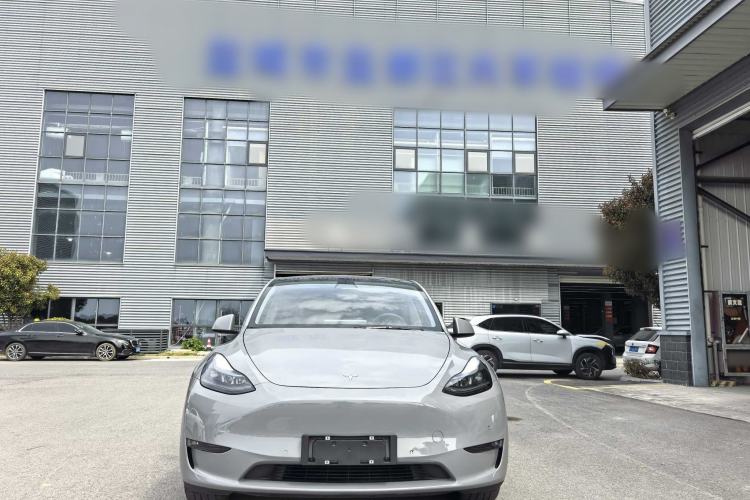 Used Tesla Model Y 2021 Standard Range Rear-Wheel Drive Version Exterior 4