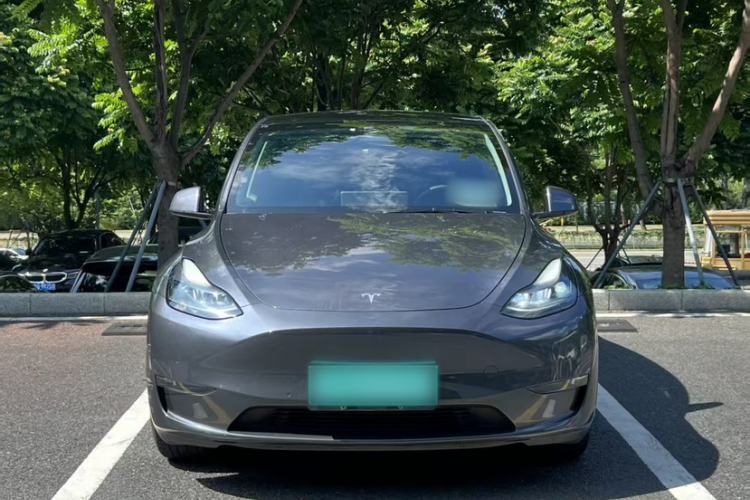 Used Tesla Model Y 2021 Standard Range Rear-Wheel Drive Version Exterior 5
