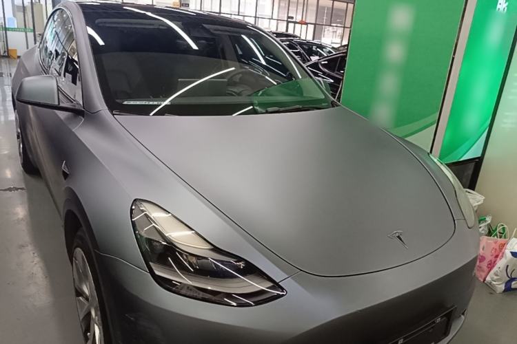 Used Tesla Model Y 2021 Long-Range All-Wheel-Drive Version 3D7 Front