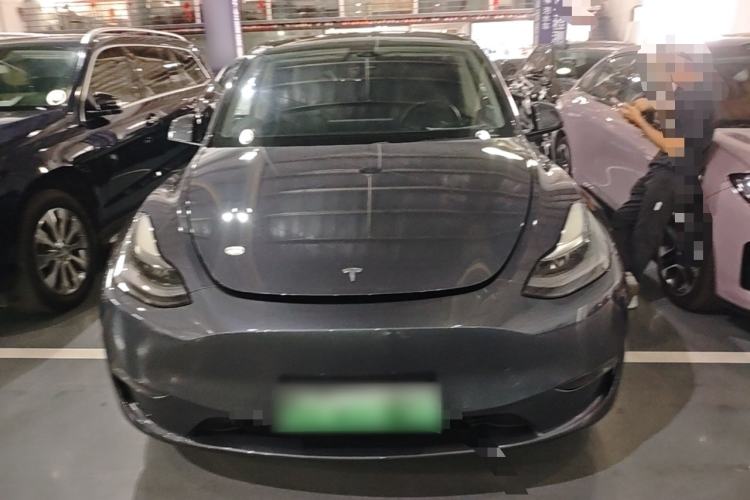 Used Tesla Model Y 2021 Long-Range All-Wheel-Drive Version Front