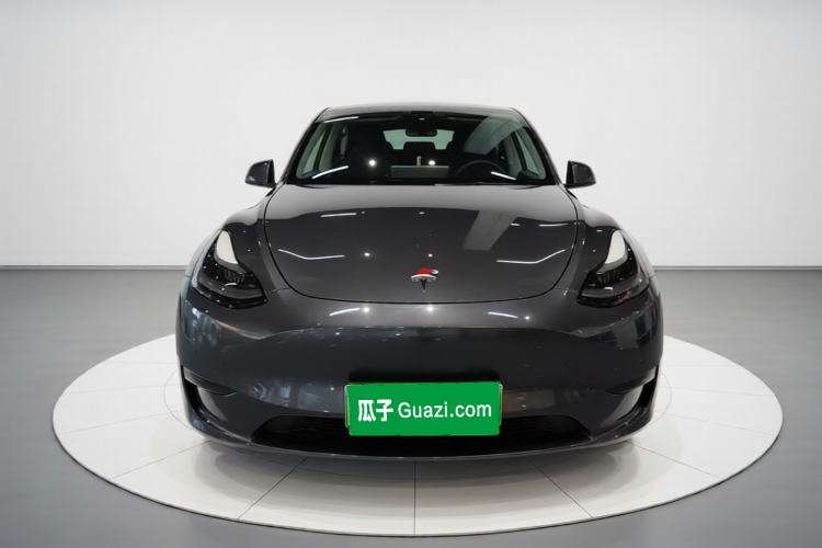 Used Tesla Model Y 2021 Long-Range All-Wheel-Drive Version Front