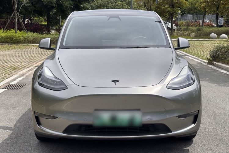 Used Tesla Model Y 2021 Standard Range Rear-Wheel Drive Version Front