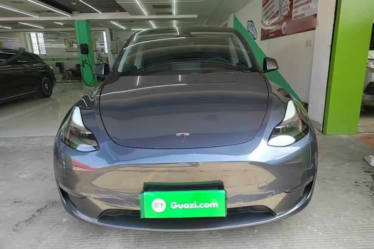 Used Tesla Model Y 2021 Long-Range All-Wheel-Drive Version Front