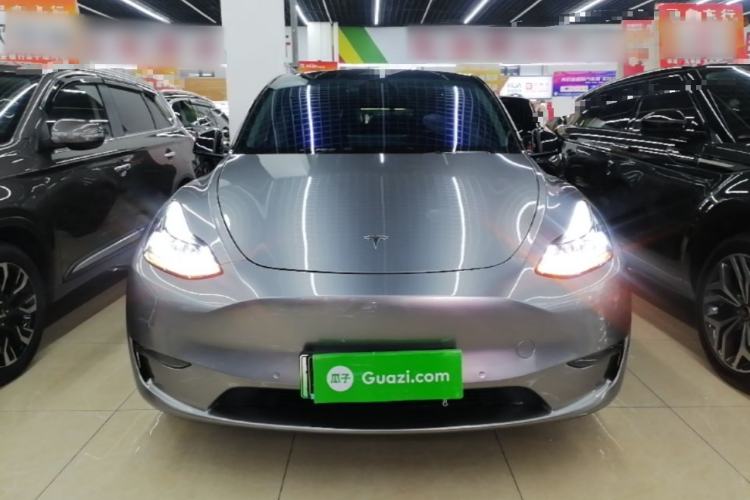 Used Tesla Model Y 2021 Long-Range All-Wheel-Drive Version 3D7 Front