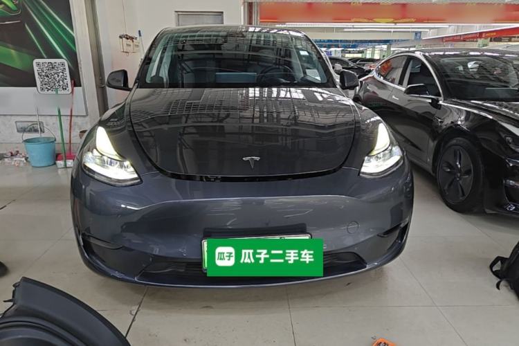Used Tesla Model Y 2021 Long-Range All-Wheel-Drive Version 3D7 Front