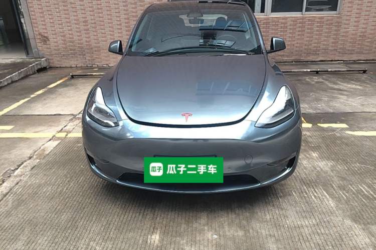 Used Tesla Model Y 2021 Standard Range Rear-Wheel Drive Version Front