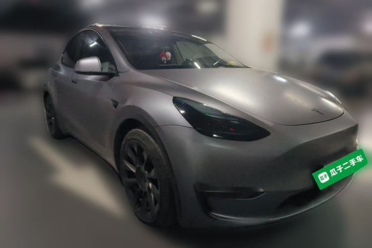 Used Tesla Model Y 2021 Standard Range Rear-Wheel Drive Version Front Right 45 Deg