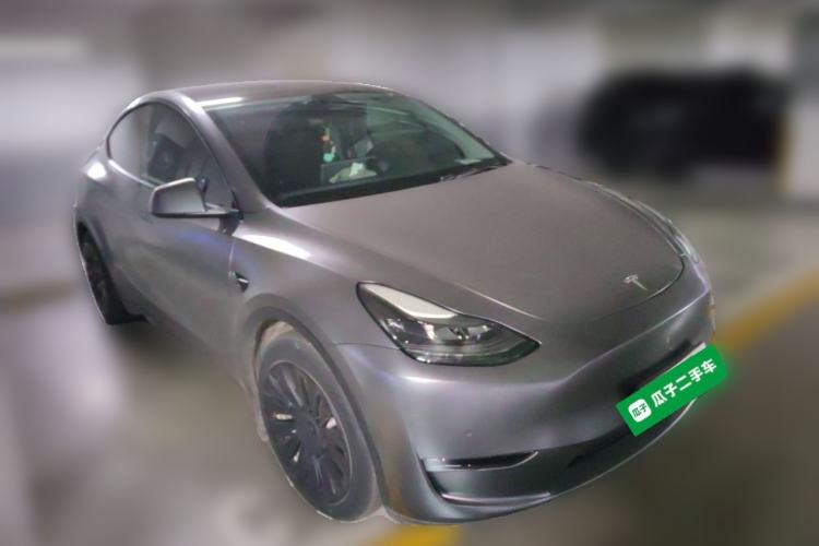 Used Tesla Model Y 2021 Standard Range Rear-Wheel Drive Version Front Right 45 Deg