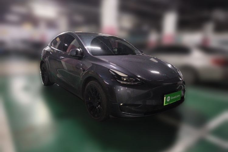 Used Tesla Model Y 2021 Long-Range All-Wheel-Drive Version 3D7 Front Right 45 Deg
