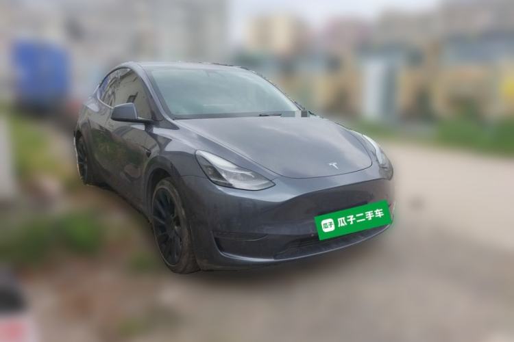 Used Tesla Model Y 2021 Revised Version Long-Range All-Wheel Drive Edition 3D5 Front Right 45 Deg