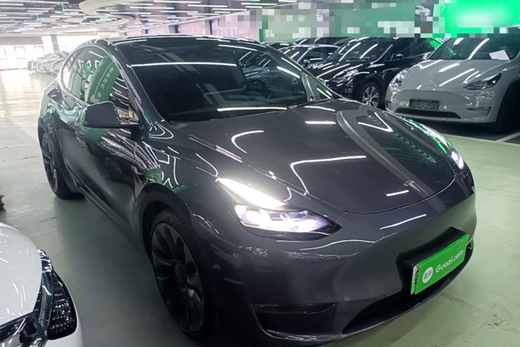Used Tesla Model Y 2021 Performance High-Performance All-Wheel-Drive Version Front Right 45 Deg