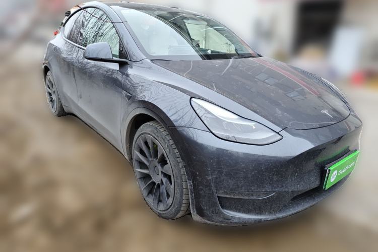 Used Tesla Model Y 2021 Long-Range All-Wheel-Drive Version 3D7 Front Right 45 Deg