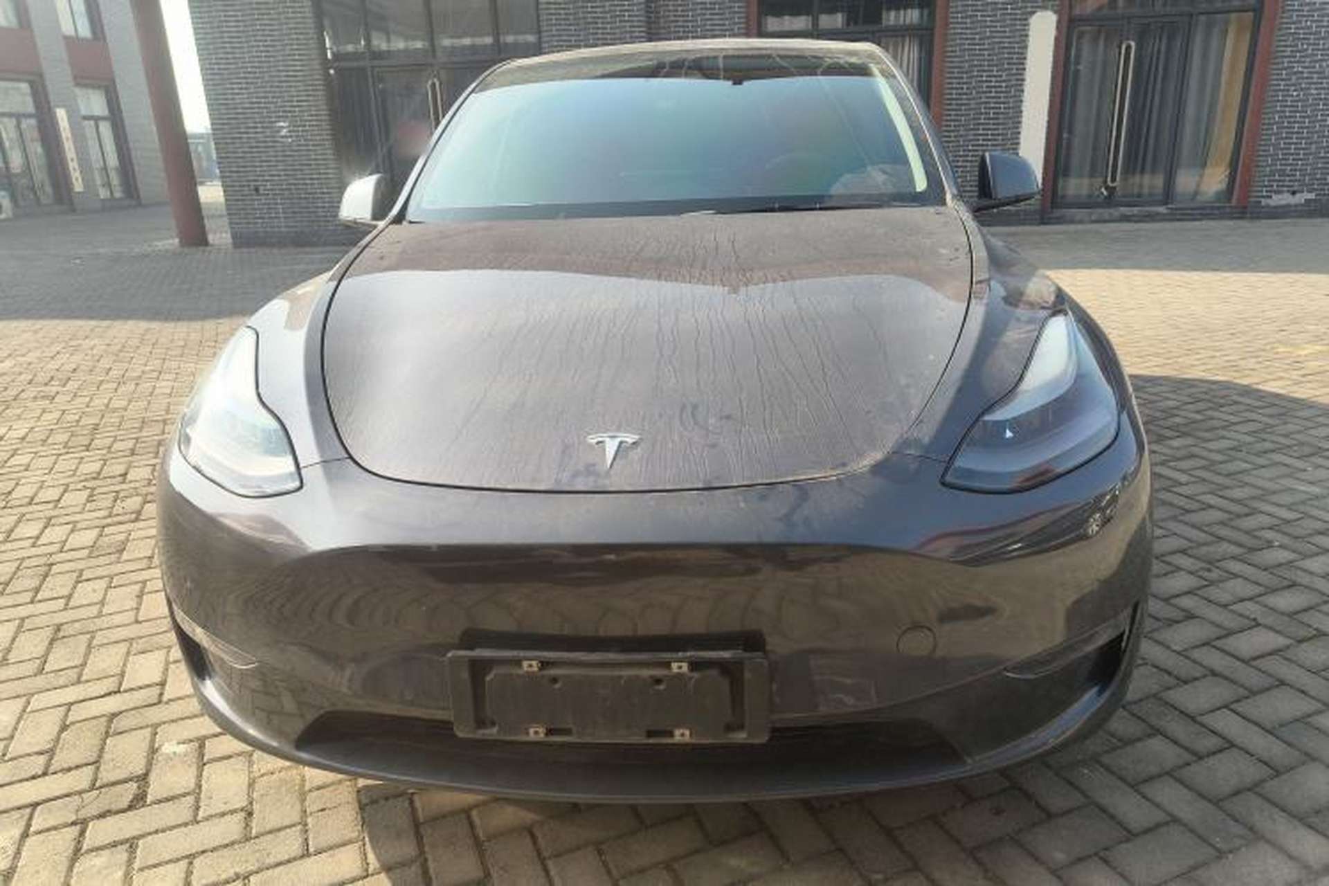 Used Tesla Model Y 2021 Long-Range All-Wheel-Drive Version 3D7 Front