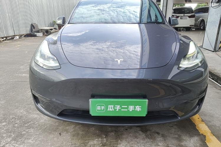 Used Tesla Model Y 2021 Long-Range All-Wheel-Drive Version Front