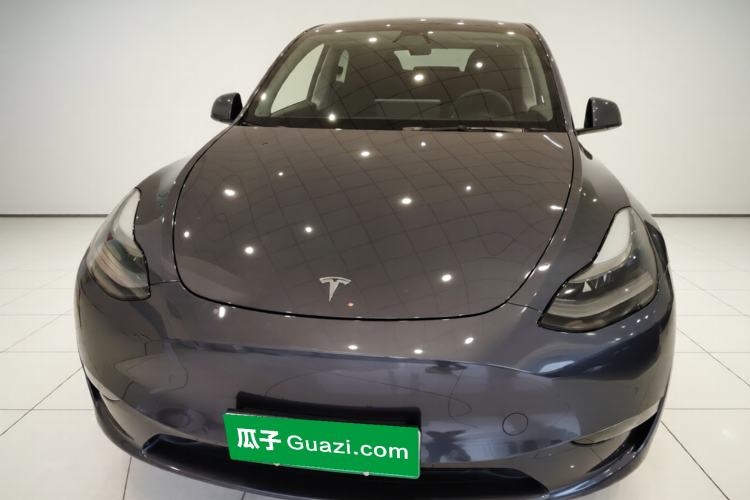 Used Tesla Model Y 2021 Long-Range All-Wheel-Drive Version 3D7 Front