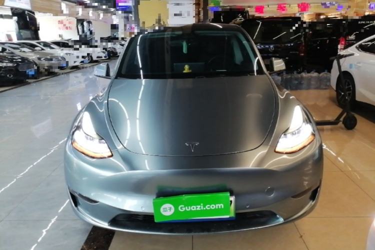 Used Tesla Model Y 2021 Standard Range Rear-Wheel Drive Version Front