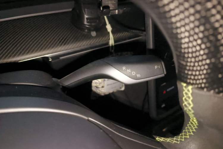 Used Tesla Model Y 2021 Standard Range Rear-Wheel Drive Version Gear Lever