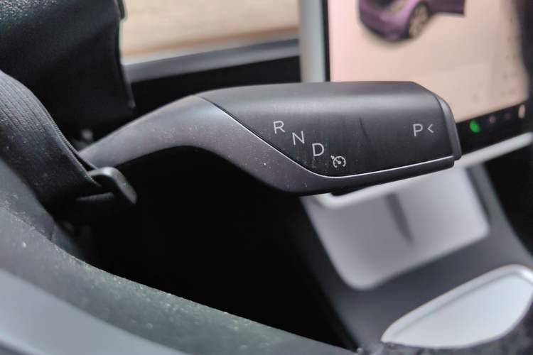 Used Tesla Model Y 2021 Standard Range Rear-Wheel Drive Version Gear Lever