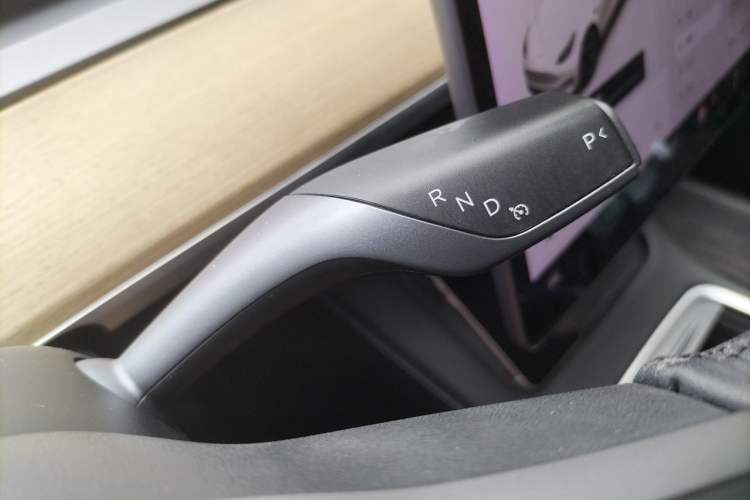 Used Tesla Model Y 2021 Revised Version Long-Range All-Wheel Drive Edition 3D5 Gear Lever