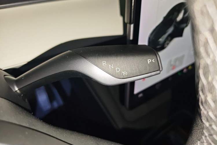 Used Tesla Model Y 2021 Long-Range All-Wheel-Drive Version Gear Lever